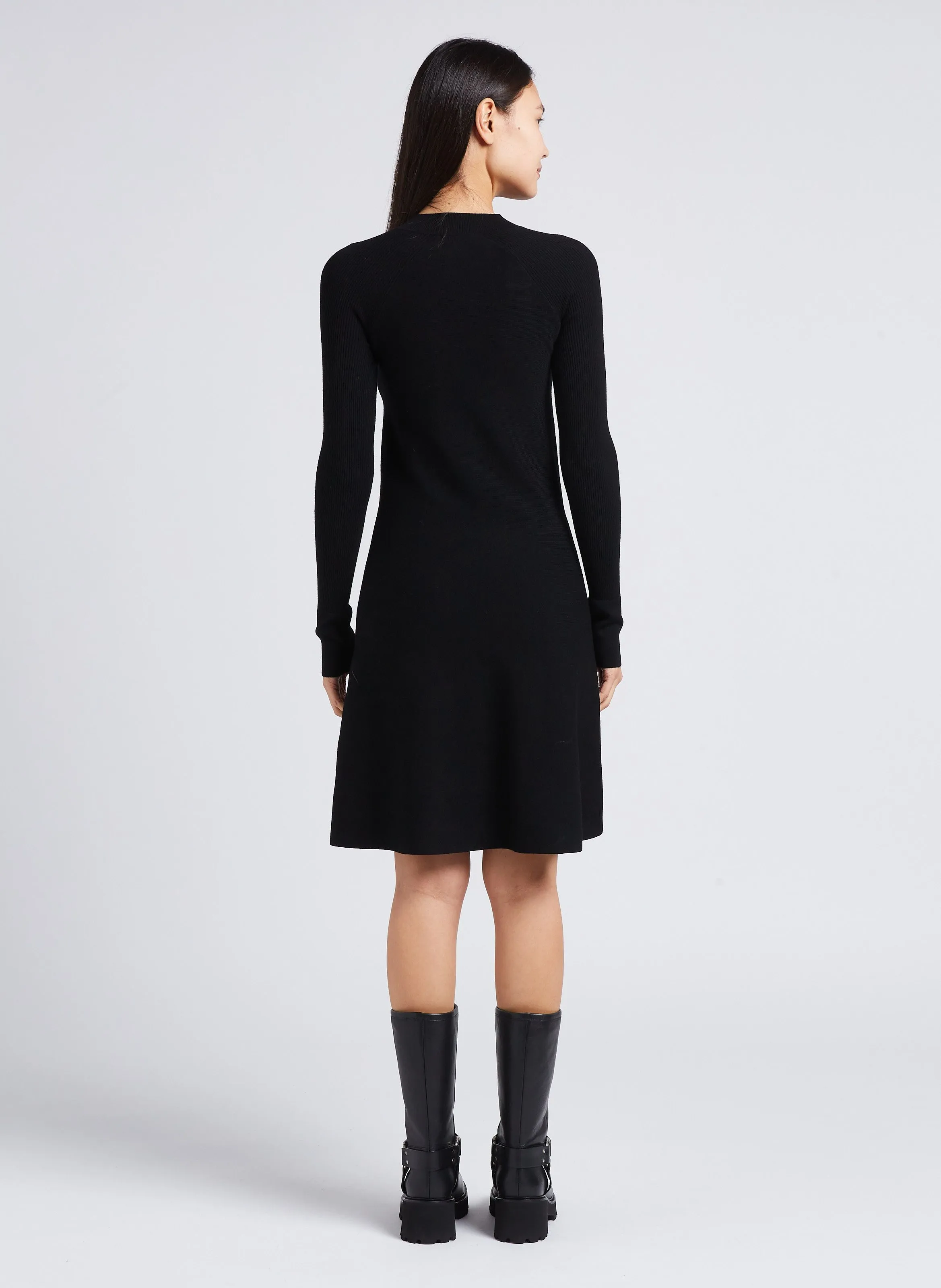 MAX MARA LEISURE PIREO - Vestido midi con cuello alto en negro