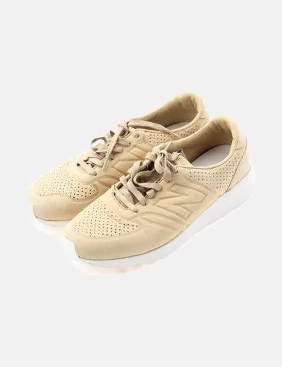 New Balance Deportiva basica beige