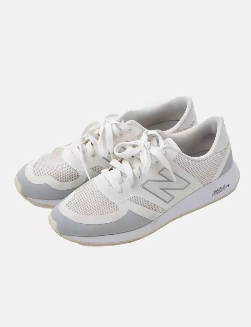 New Balance Sneaker blanca combinada