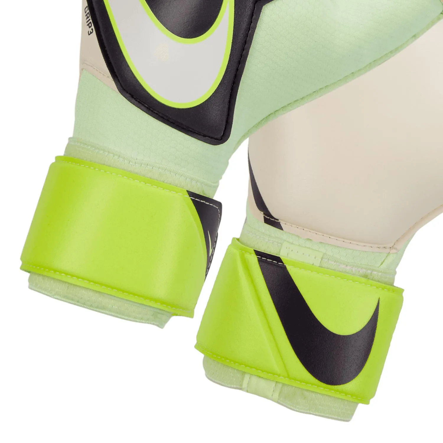 Nike GK Grip3