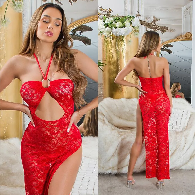 Vestido rojo de encaje atado al cuello