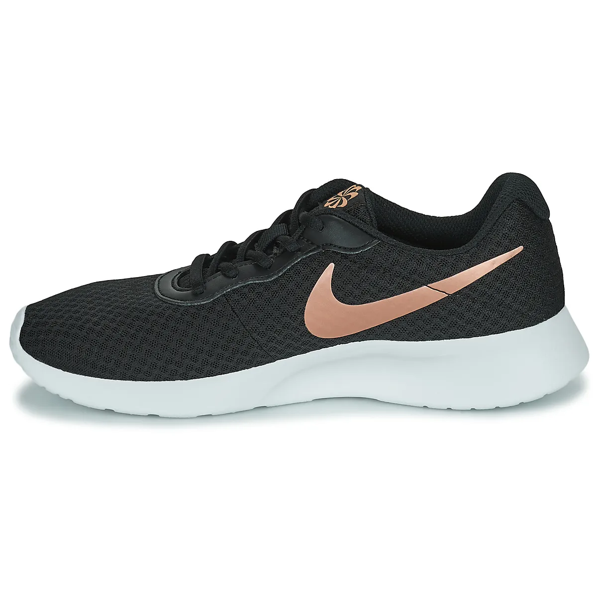 WMNS NIKE TANJUN